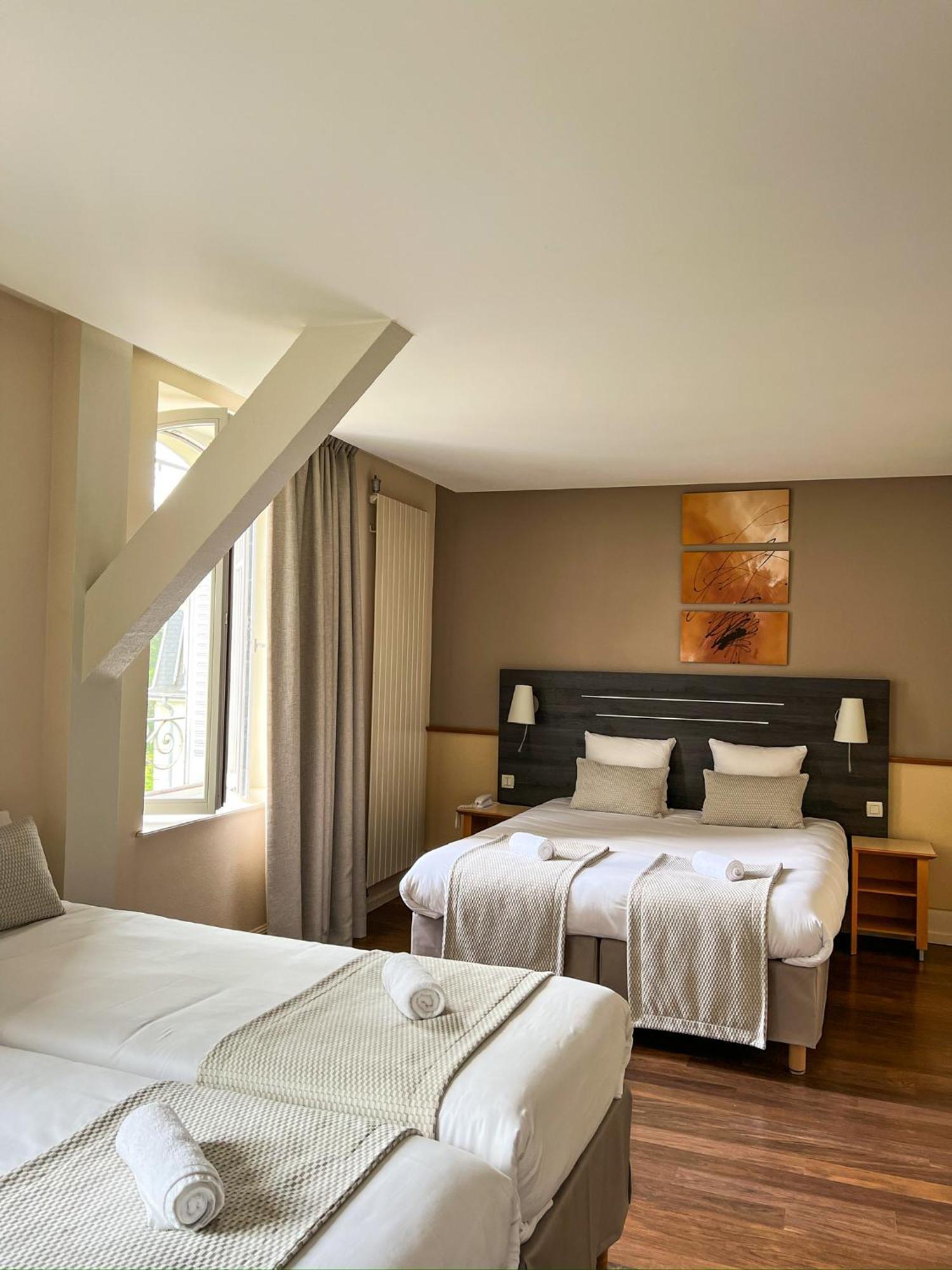 Hotel Cerise - Les Sources Luxeuil-Les-Bains Zewnętrze zdjęcie
