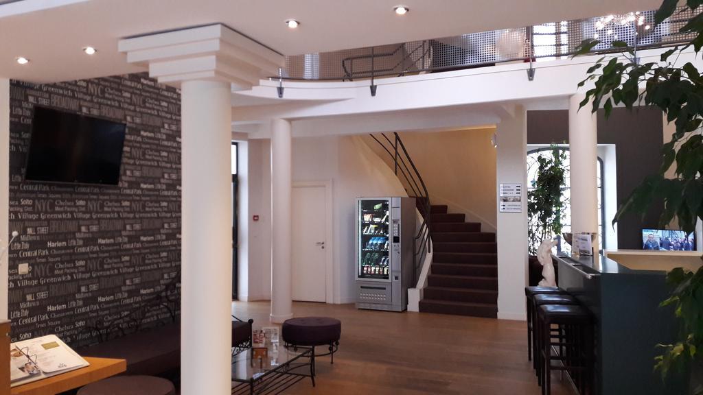 Hotel Cerise - Les Sources Luxeuil-Les-Bains Zewnętrze zdjęcie