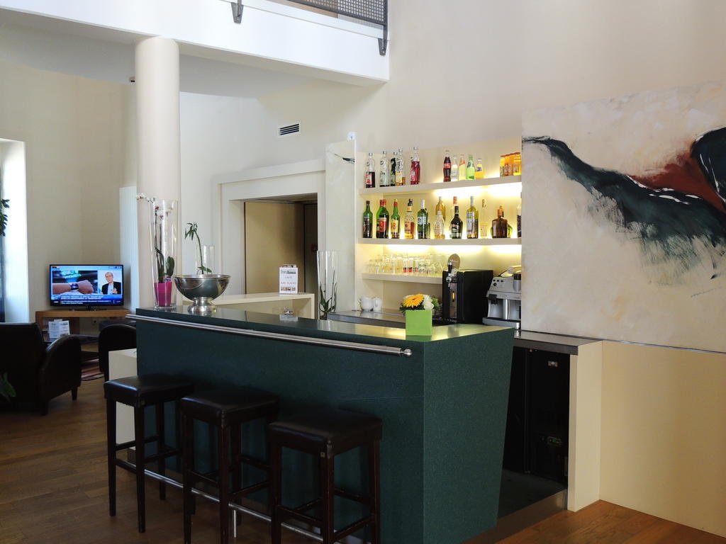 Hotel Cerise - Les Sources Luxeuil-Les-Bains Zewnętrze zdjęcie